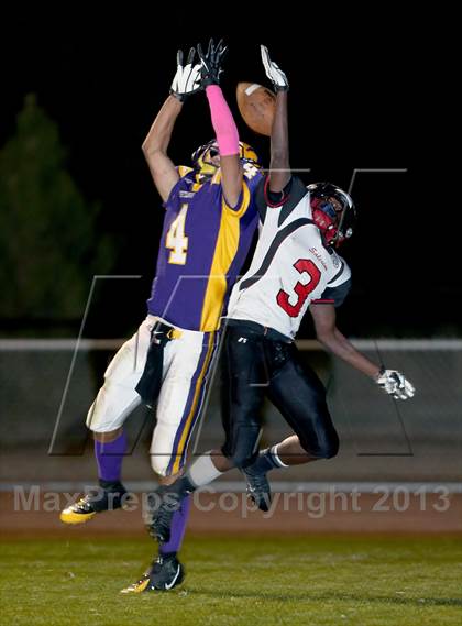 Thumbnail 2 in Salesian @ Middletown (CIF NCS D5 Semifinal) photogallery.