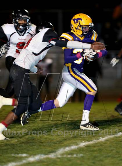 Thumbnail 2 in Salesian @ Middletown (CIF NCS D5 Semifinal) photogallery.