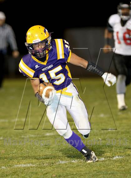 Thumbnail 2 in Salesian @ Middletown (CIF NCS D5 Semifinal) photogallery.