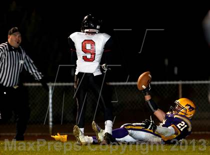 Thumbnail 3 in Salesian @ Middletown (CIF NCS D5 Semifinal) photogallery.