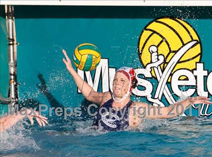 Thumbnail 1 in Camarillo @ Moorpark photogallery.