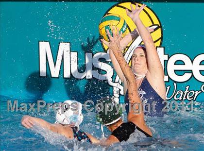 Thumbnail 1 in Camarillo @ Moorpark photogallery.