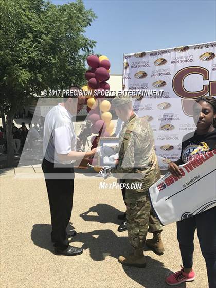 Thumbnail 3 in Clovis West TOC Ceremony photogallery.