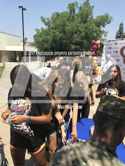 Thumbnail 2 in Clovis West TOC Ceremony photogallery.