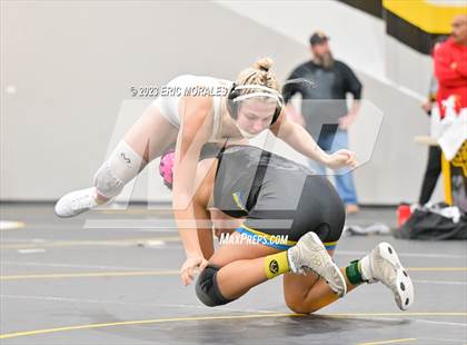 Thumbnail 3 in Lady Big Kat Classic photogallery.