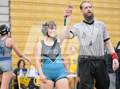 Thumbnail 3 in Lady Big Kat Classic photogallery.