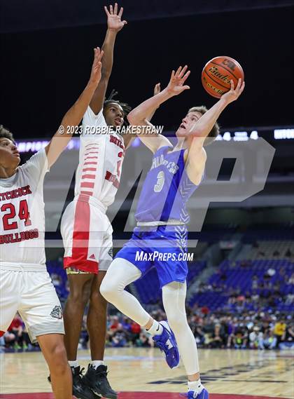 Thumbnail 3 in Hitchcock vs. Childress (UIL 3A Basketball State Final) photogallery.
