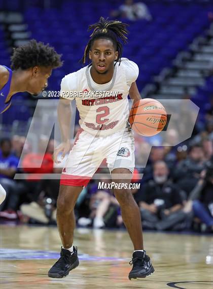 Thumbnail 1 in Hitchcock vs. Childress (UIL 3A Basketball State Final) photogallery.