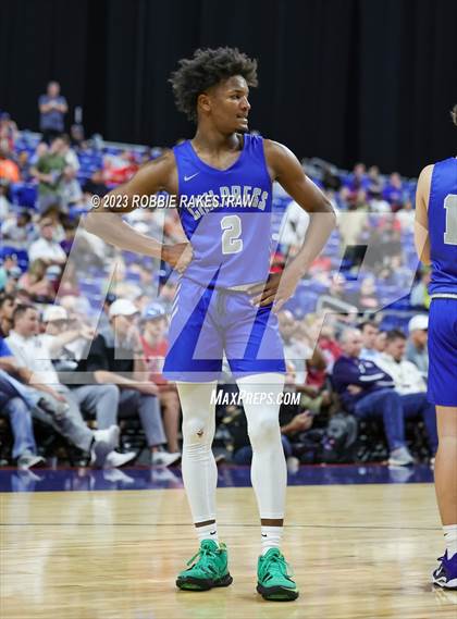 Thumbnail 1 in Hitchcock vs. Childress (UIL 3A Basketball State Final) photogallery.
