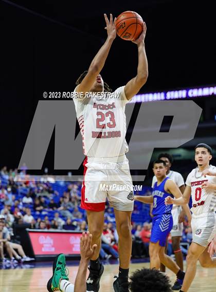 Thumbnail 1 in Hitchcock vs. Childress (UIL 3A Basketball State Final) photogallery.