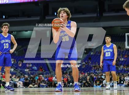 Thumbnail 3 in Hitchcock vs. Childress (UIL 3A Basketball State Final) photogallery.