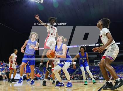 Thumbnail 3 in Hitchcock vs. Childress (UIL 3A Basketball State Final) photogallery.