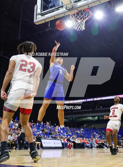 Thumbnail 3 in Hitchcock vs. Childress (UIL 3A Basketball State Final) photogallery.