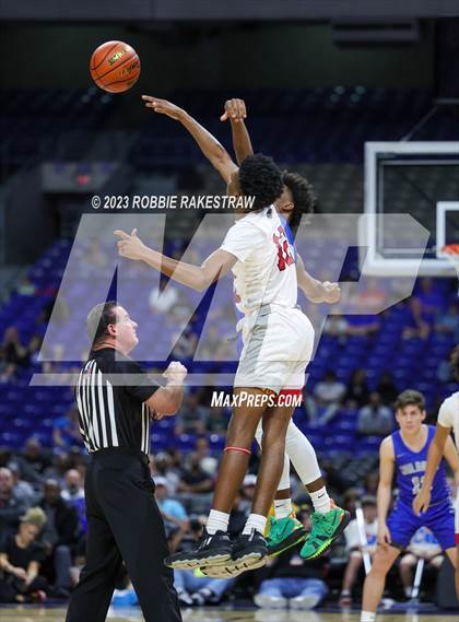 Thumbnail 2 in Hitchcock vs. Childress (UIL 3A Basketball State Final) photogallery.