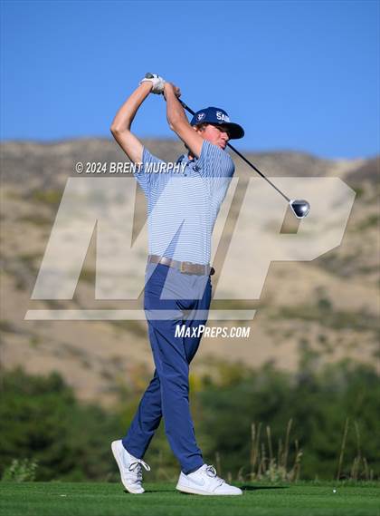 Thumbnail 2 in CHSAA 2A Finals - Day 1 photogallery.