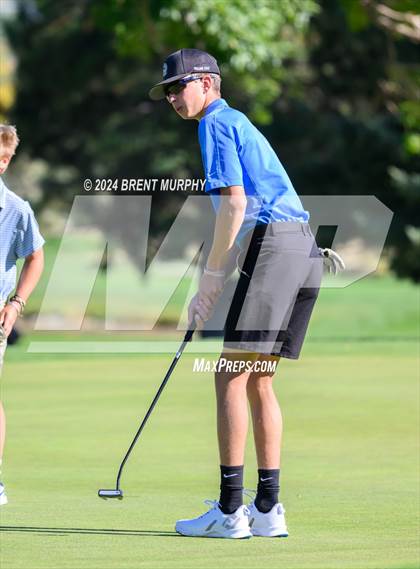 Thumbnail 2 in CHSAA 2A Finals - Day 1 photogallery.