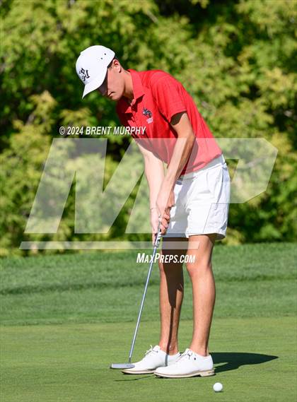 Thumbnail 2 in CHSAA 2A Finals - Day 1 photogallery.