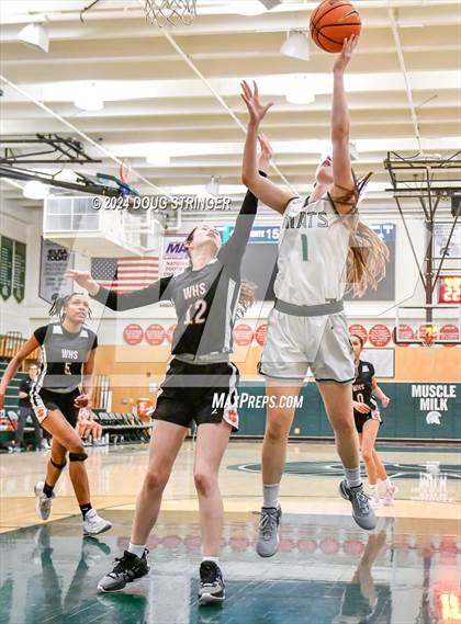 Thumbnail 3 in Washington vs. Miramonte photogallery.