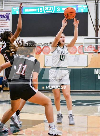 Thumbnail 2 in Washington vs. Miramonte photogallery.