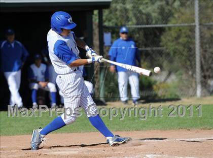 Thumbnail 1 in Pioneer Valley vs El Rancho photogallery.