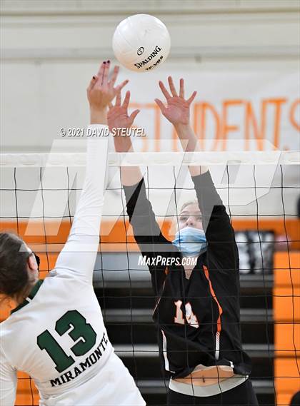 Thumbnail 3 in Miramonte @ Vacaville (CIF NorCal D3 Playoffs) photogallery.