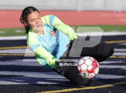 Thumbnail 2 in Point Loma vs. San Marcos (CIF SDS Open Division Final) photogallery.