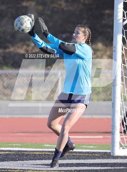 Thumbnail 2 in Point Loma vs. San Marcos (CIF SDS Open Division Final) photogallery.