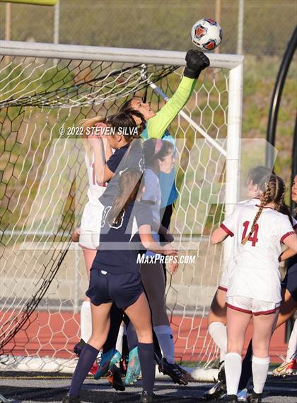 Thumbnail 3 in Point Loma vs. San Marcos (CIF SDS Open Division Final) photogallery.