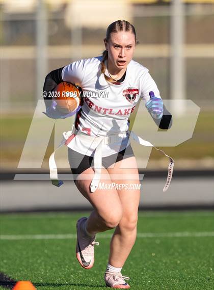 Thumbnail 1 in Kentlake @ Federal Way photogallery.