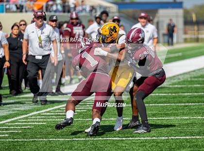 Thumbnail 2 in Fort Bend Marshall @ Lee photogallery.