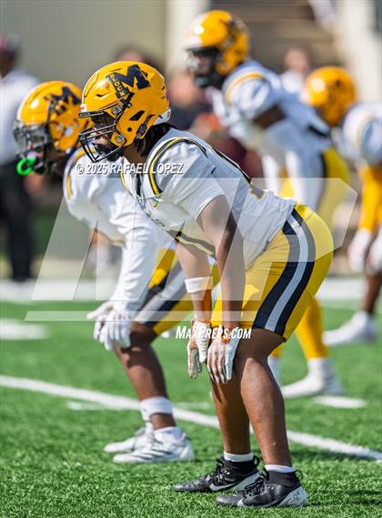 Thumbnail 3 in Fort Bend Marshall @ Lee photogallery.