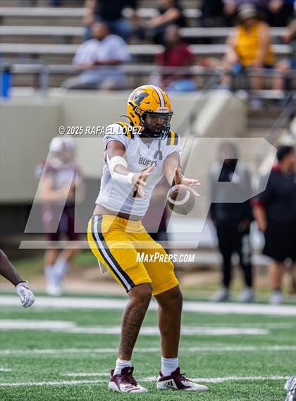 Thumbnail 2 in Fort Bend Marshall @ Lee photogallery.