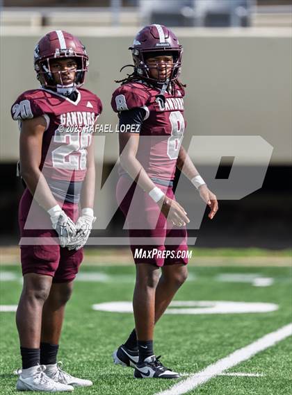 Thumbnail 3 in Fort Bend Marshall @ Lee photogallery.