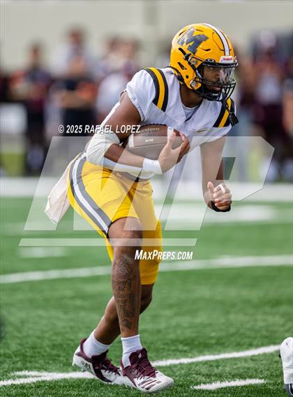 Thumbnail 2 in Fort Bend Marshall @ Lee photogallery.