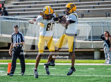 Thumbnail 1 in Fort Bend Marshall @ Lee photogallery.