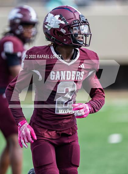 Thumbnail 3 in Fort Bend Marshall @ Lee photogallery.