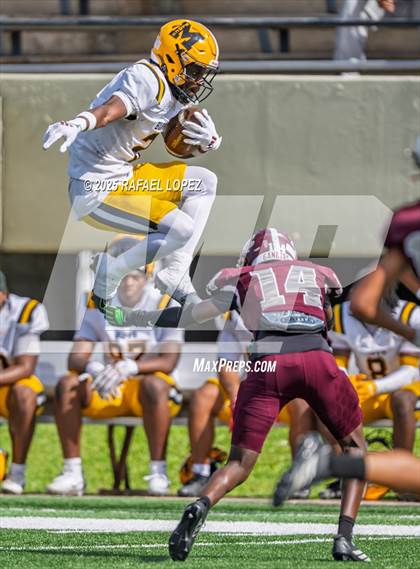 Thumbnail 2 in Fort Bend Marshall @ Lee photogallery.