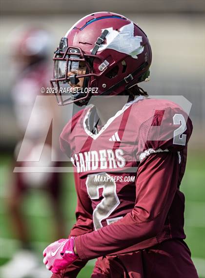 Thumbnail 3 in Fort Bend Marshall @ Lee photogallery.