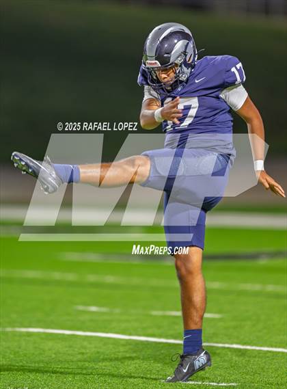 Thumbnail 1 in MacArthur @ Cypress Ridge photogallery.