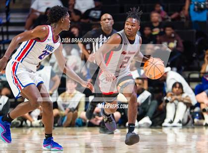 Thumbnail 3 in New Hanover vs North Mecklenburg (NCHSAA 4A Final) photogallery.