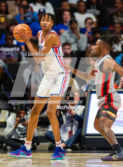 Thumbnail 2 in New Hanover vs North Mecklenburg (NCHSAA 4A Final) photogallery.