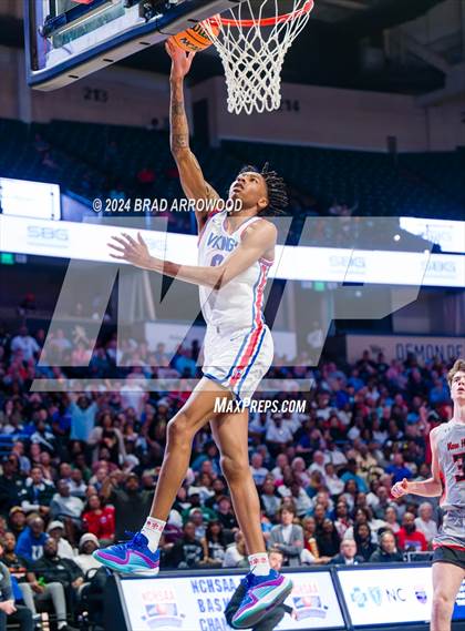 Thumbnail 3 in New Hanover vs North Mecklenburg (NCHSAA 4A Final) photogallery.