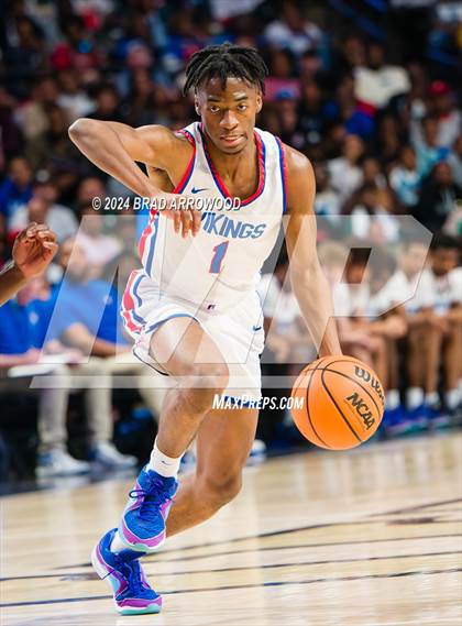Thumbnail 3 in New Hanover vs North Mecklenburg (NCHSAA 4A Final) photogallery.