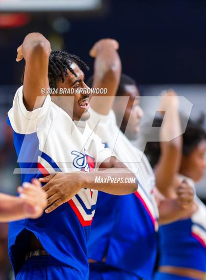 Thumbnail 1 in New Hanover vs North Mecklenburg (NCHSAA 4A Final) photogallery.