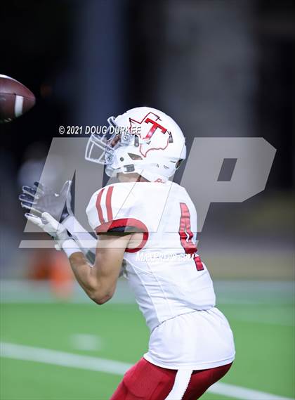 Thumbnail 3 in Cypress Park vs. Tomball (UIL 6A D2 Bi-District Playoff) photogallery.