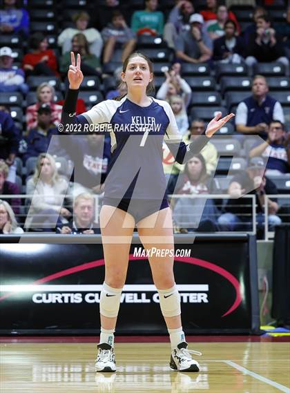 Thumbnail 3 in Tompkins vs. Keller (UIL 6A Semifinal) photogallery.