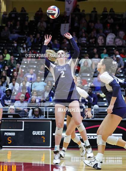 Thumbnail 3 in Tompkins vs. Keller (UIL 6A Semifinal) photogallery.