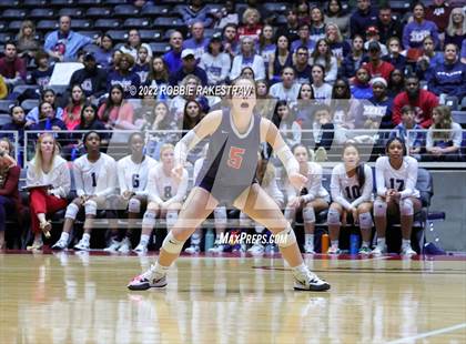 Thumbnail 3 in Tompkins vs. Keller (UIL 6A Semifinal) photogallery.