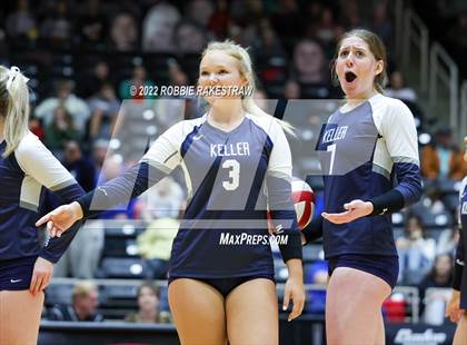 Thumbnail 2 in Tompkins vs. Keller (UIL 6A Semifinal) photogallery.