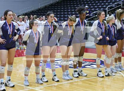 Thumbnail 3 in Tompkins vs. Keller (UIL 6A Semifinal) photogallery.